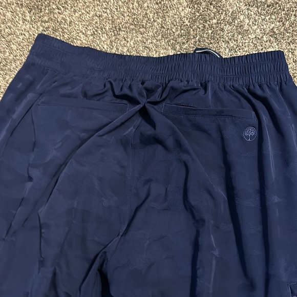 Large women’s healing hands scrub pants - Picture 5 of 5